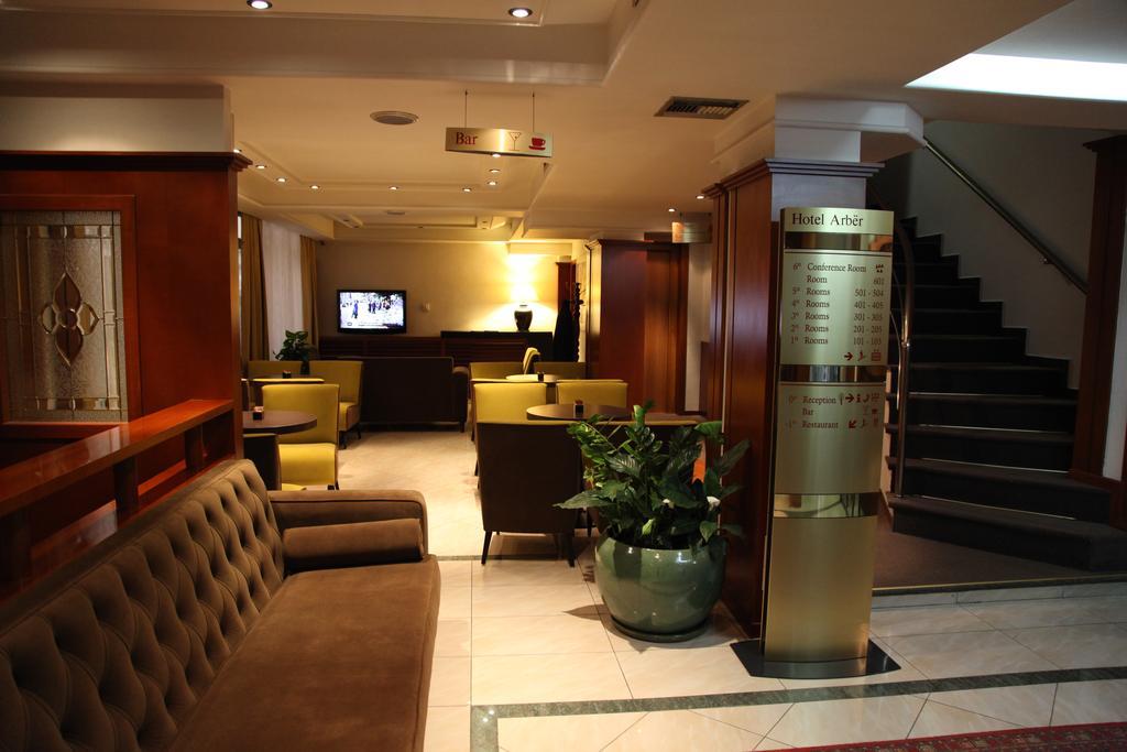Arber Hotel Tirana Esterno foto